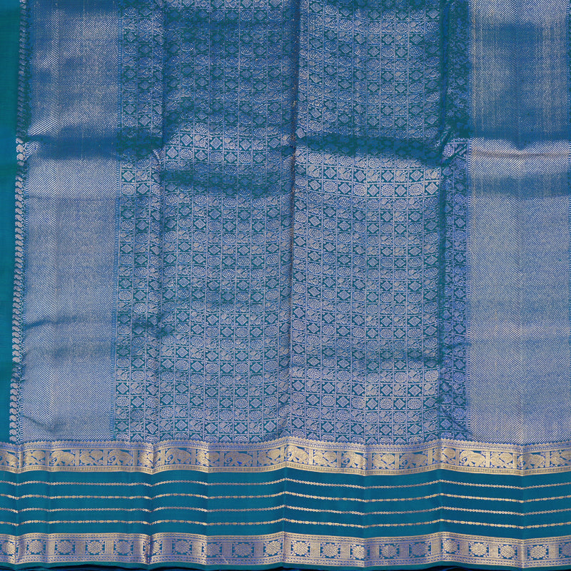 Hayagrivas Handloom Kanjivaram Silk Saree in Lustrous Purple KBD2010B6-2