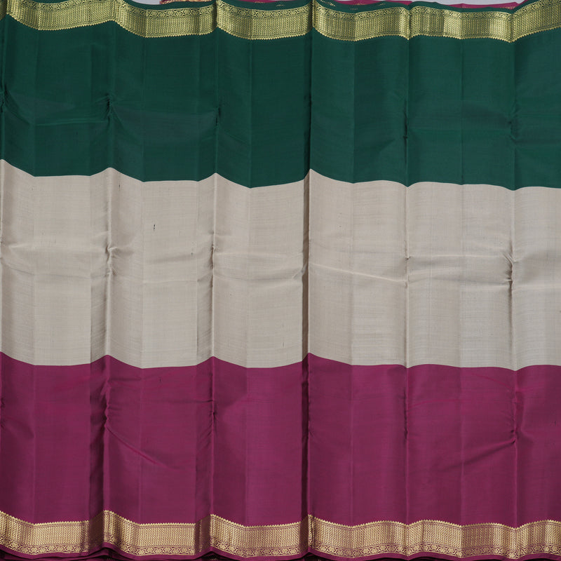 Hayagrivas Beige Handloom Kanjivaram Silk Saree with Ganga Jamuna (Bottle Green And Dark Maroon) Border KBD2036C3-1