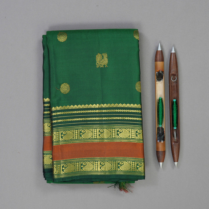 Hayagrivas Handloom Dark Green Kanjivaram Silk Saree KBD2094C3-2