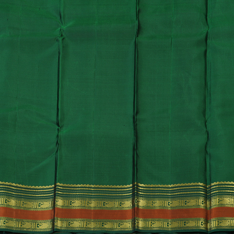 Hayagrivas Handloom Dark Green Kanjivaram Silk Saree KBD2094C3-2