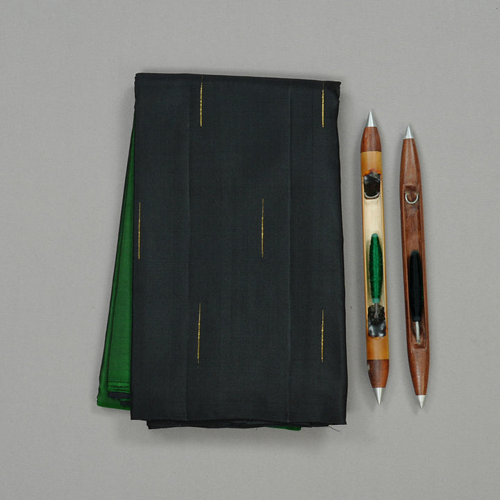 Hayagrivas Handloom Kanjivaram Silk Saree in Bold Bottle Green KBD2105C1-3