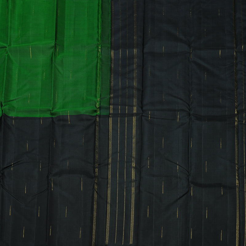 Hayagrivas Handloom Kanjivaram Silk Saree in Bold Bottle Green KBD2105C1-3
