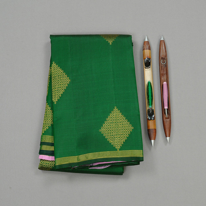 Hayagrivas Bottle Green Handloom Kanjivaram Silk Saree KBD2133C1-2