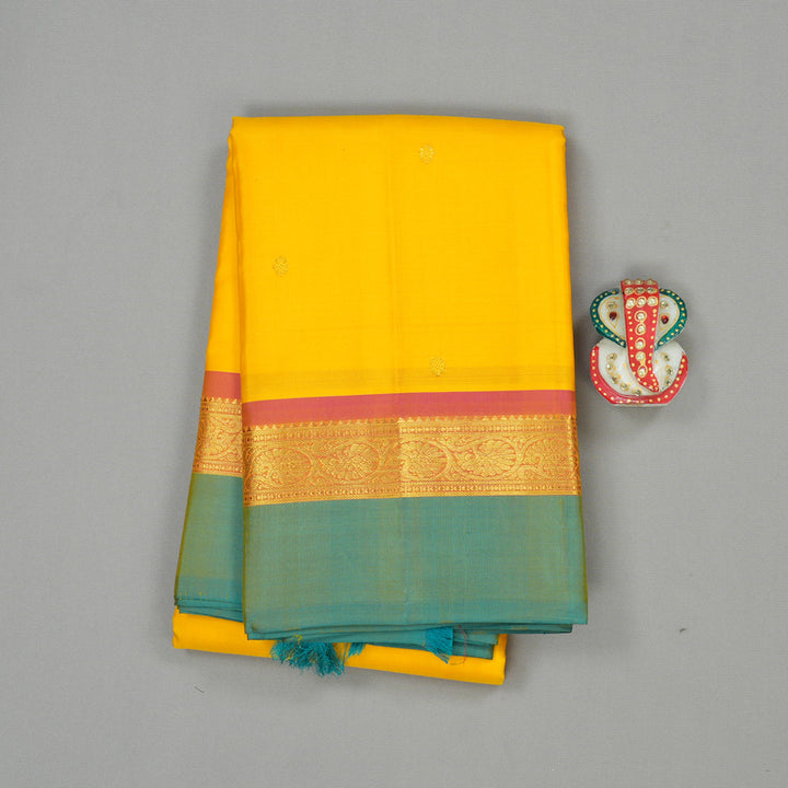 Hayagrivas Yellow Handloom Kanjivaram Silk Saree with Sky Blue Border KBD2185C3-2