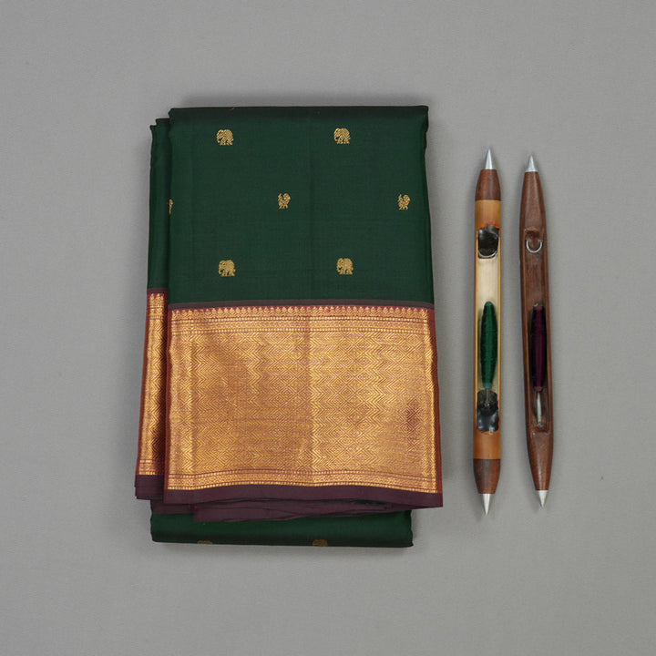 Hayagrivas Handloom Karum Pachai Kanjivaram Silk Saree with Wine Brown Border KBE1034I3-1