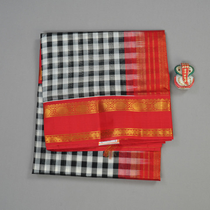 Hayagrivas Handloom Pure Silk Cotton Saree in Timeless Checkered Charm KBE107D6-4