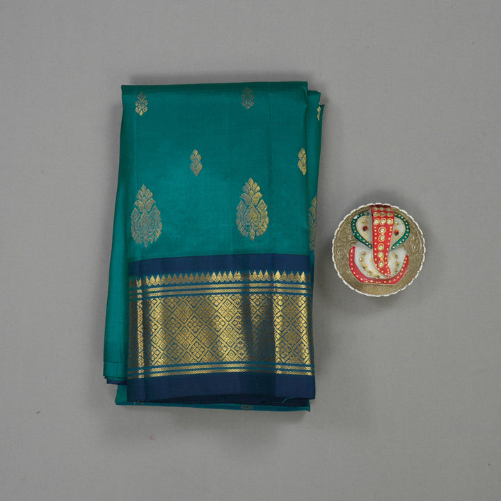 Hayagrivas Handloom Rama Green Kanjivaram Silk Saree with Midnight Blue Border KBE1089I3-15