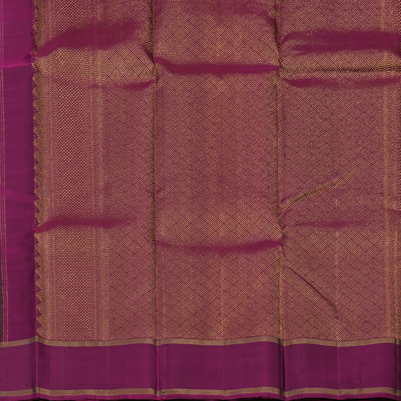 Hayagrivas Handloom Bottle Green Kanjivaram Silk Saree with Wine Purple Border KBE1091I23-2
