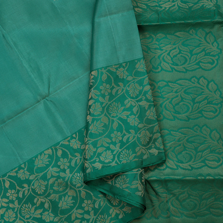 Hayagrivas Handloom Faded Green Soft Silk Saree with Rama Green Border KBE1094I2-9