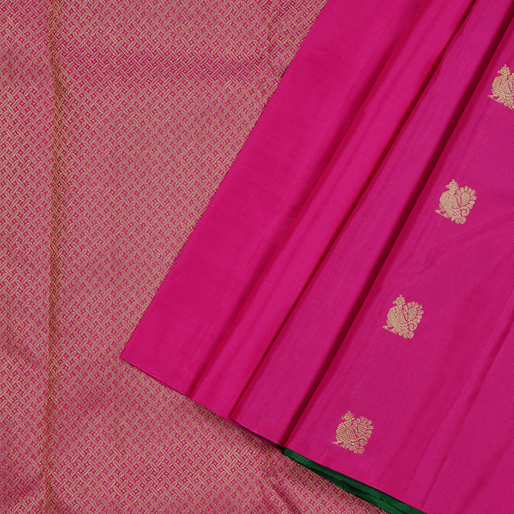 Hayagrivas Handloom Kanjivaram Silk Saree in Captivating Bottle Green KBE10D16-1