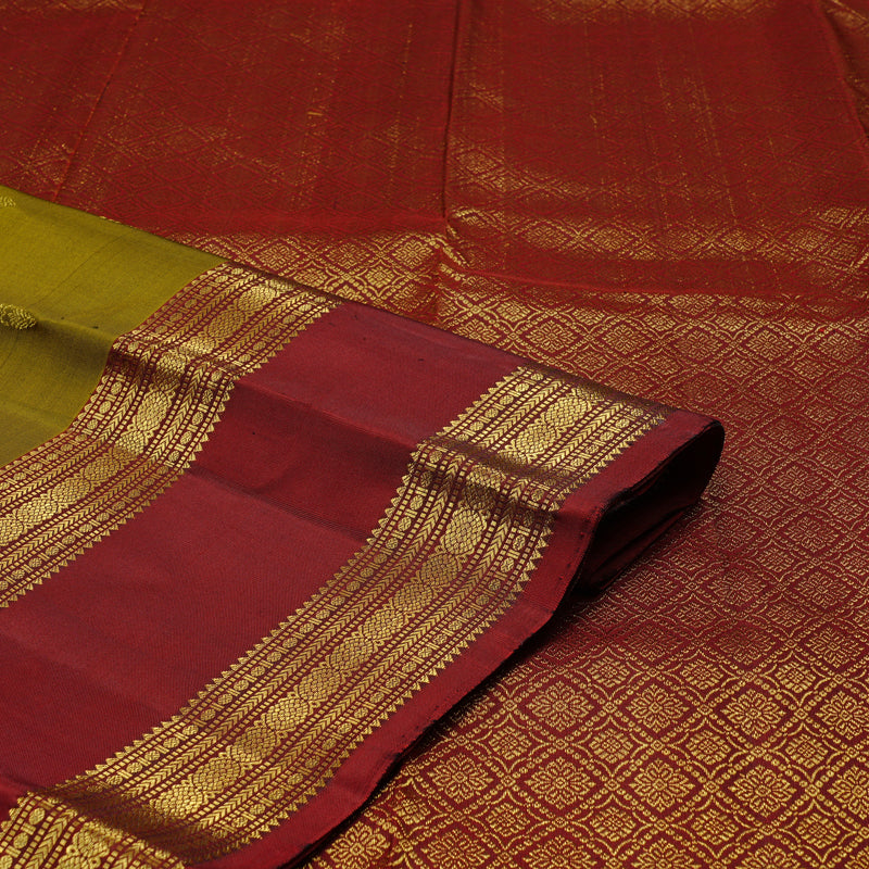 Hayagrivas Sampanga Yellow Handloom Kanjivaram Silk Saree with Wine Red Border KBE110D19-1