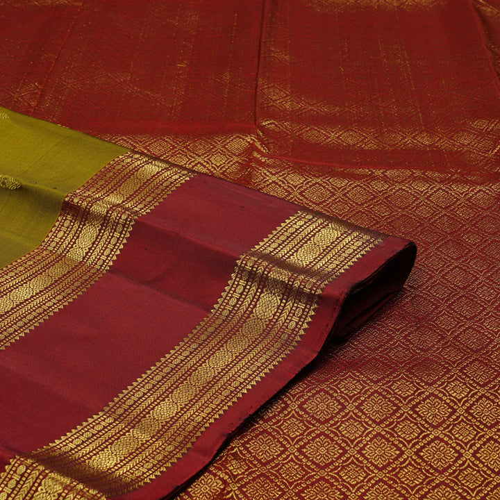 Hayagrivas Sampanga Yellow Handloom Kanjivaram Silk Saree with Wine Red Border KBE110D19-1