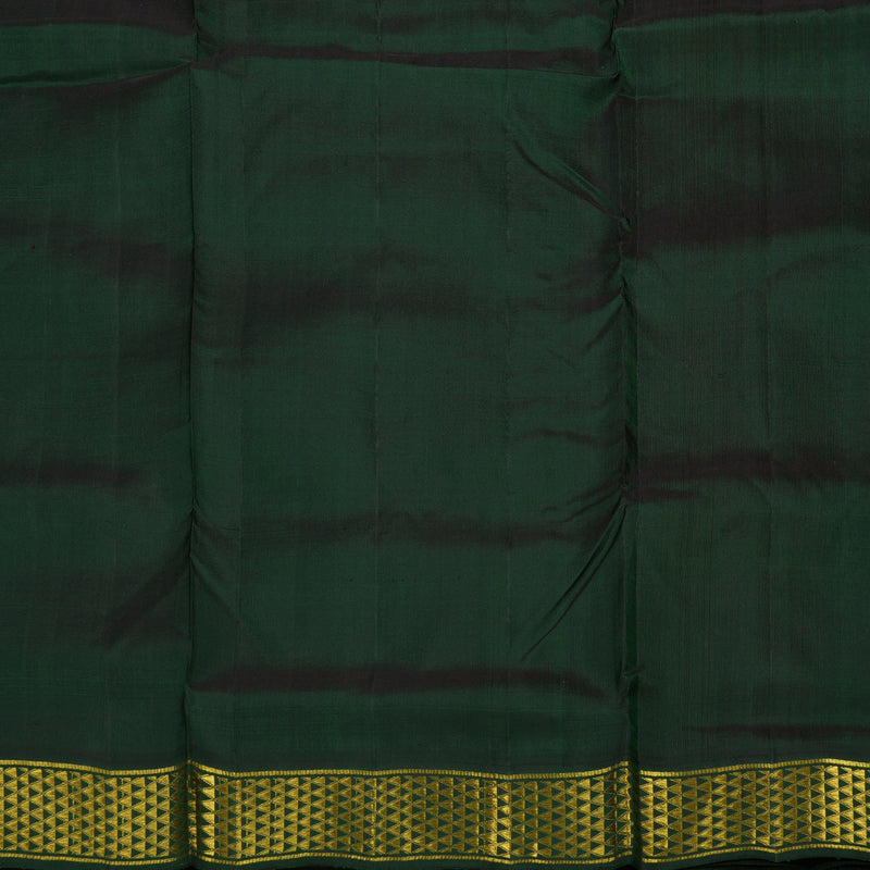 Hayagrivas Handloom Orangish Pink Kanjivaram Ten Yards Silk Saree with Karum Pachai Border KBE1113I7-1