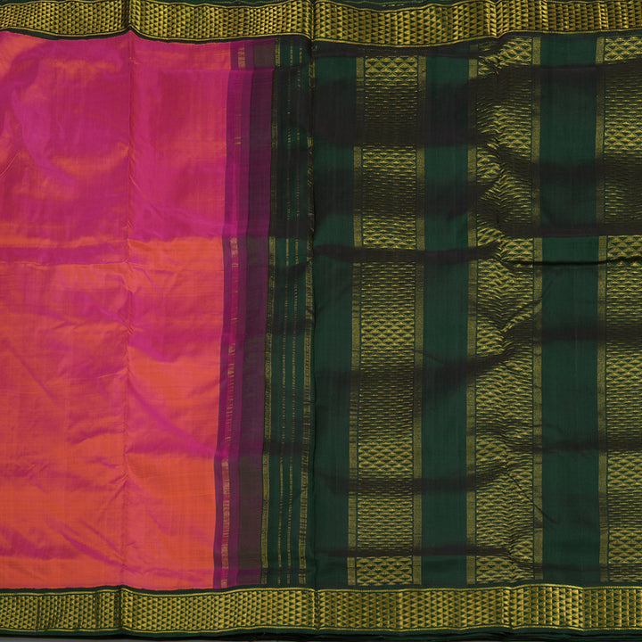 Hayagrivas Handloom Orangish Pink Kanjivaram Ten Yards Silk Saree with Karum Pachai Border KBE1113I7-1