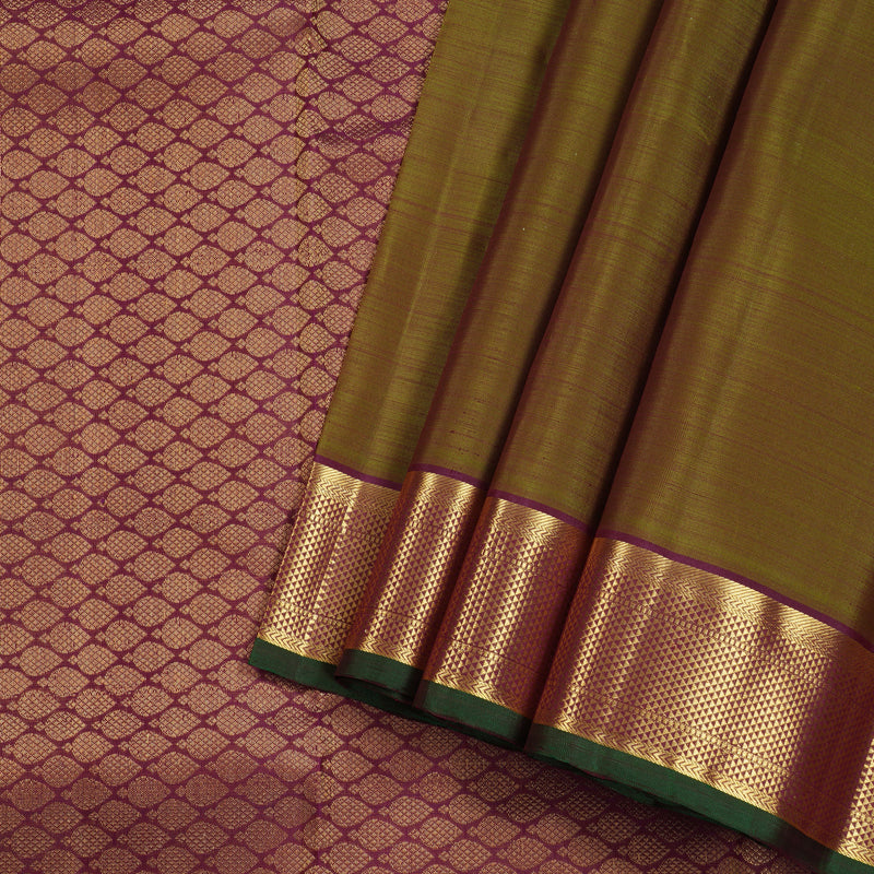 Hayagrivas Sampanga Green Handloom Kanjivaram Silk Saree with Dark Purple Border KBE111D4-3