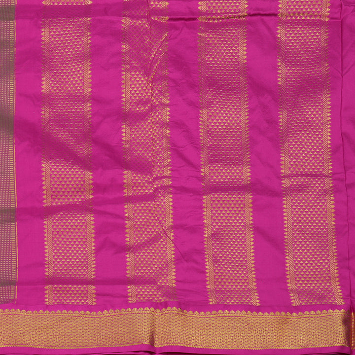 Hayagrivas Handloom Fluorescent Green Ten Yards Kanjivaram Silk Saree with Rani Pink Border KBE1191I1-66