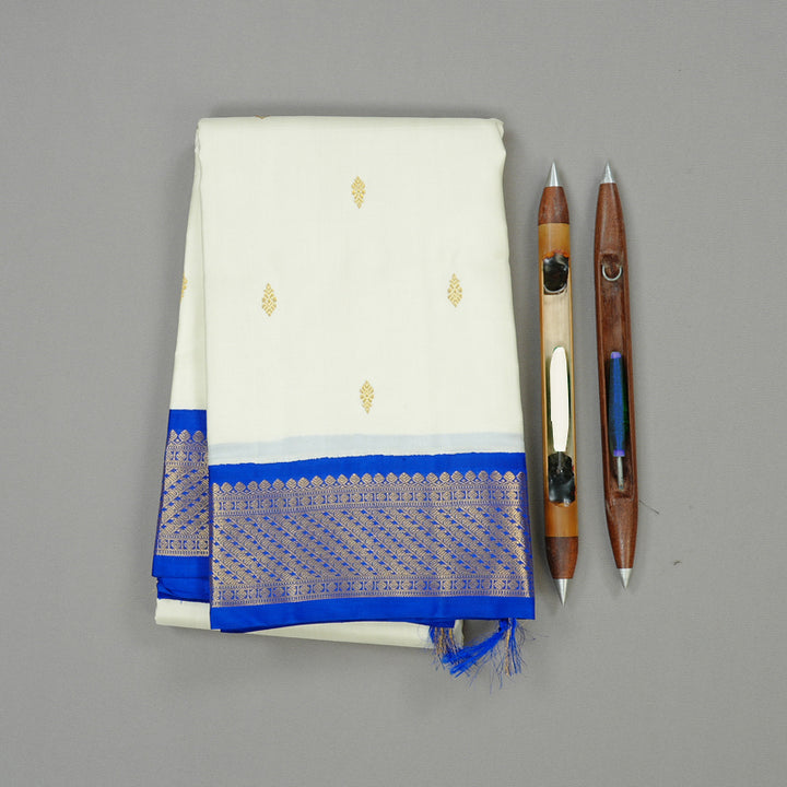 Hayagrivas White Handloom Kanjivaram Silk Saree with Blue Border KBE119D2-1