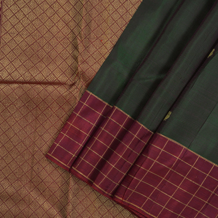 Hayagrivas Handloom Kanjivaram Silk Saree in Dual Toned Peacock Green KBE1245I2-2