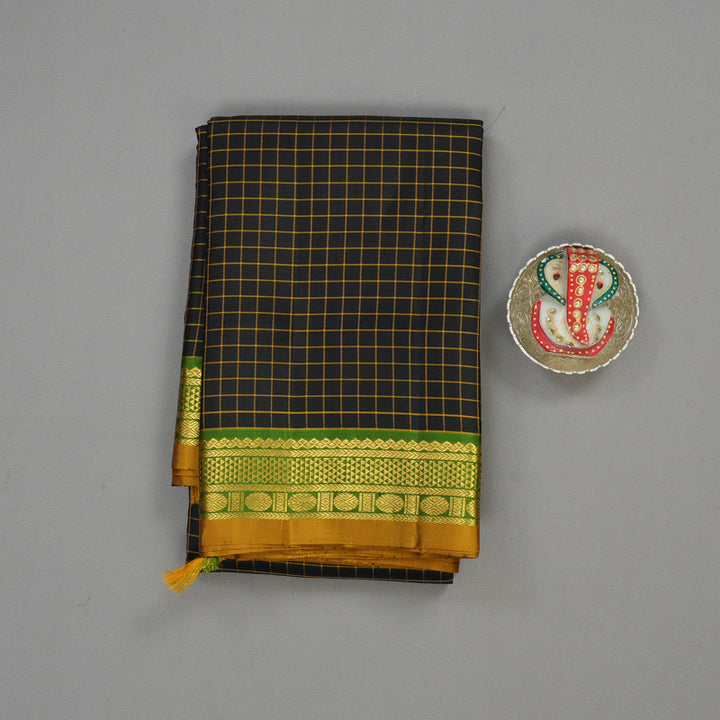 Hayagrivas Handloom Black Kanjivaram Silk Saree with Green Border KBE1281I13-1