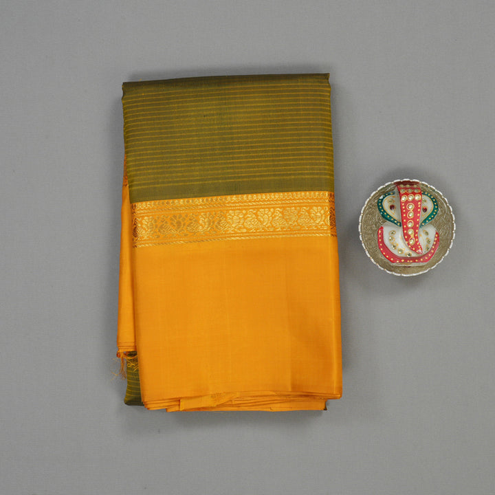 Hayagrivas Handloom Mehandi Green Kanjivaram Silk Saree with Mango Yellow Border KBE1281I2-8