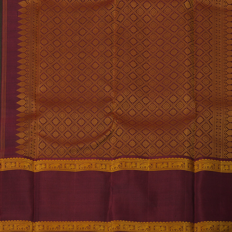 Hayagrivas Handloom Bottle Green Kanjivaram Silk Saree with Maroon border KBE1439J10-1