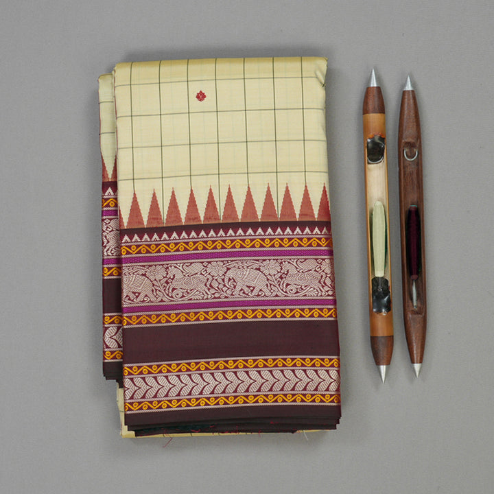 Hayagrivas Handloom Light Elaichi Green Kanjivaram Silk Saree with Wine Maroon Border KBE1443J2-1