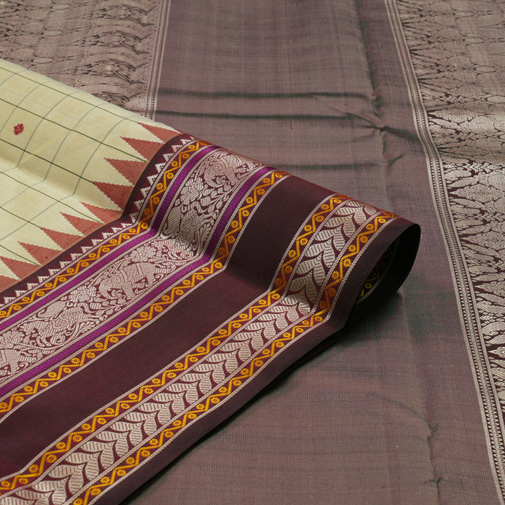 Hayagrivas Handloom Light Elaichi Green Kanjivaram Silk Saree with Wine Maroon Border KBE1443J2-1
