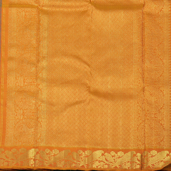 Hayagrivas Handloom Emerald Green Kanjivaram Silk Saree with Ganga Jamuna border KBE1453J2-1