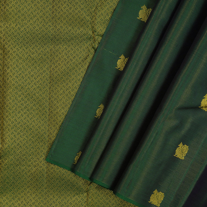 Hayagrivas Handloom Dark Green Kanjivaram Silk Saree KBE1482J14-4
