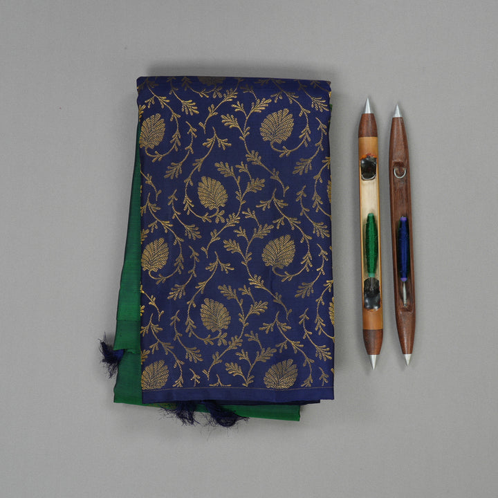 Hayagrivas Handloom Bottle Green Kanjivaram Silk Saree with Navy Blue Border KBE1552K5-2