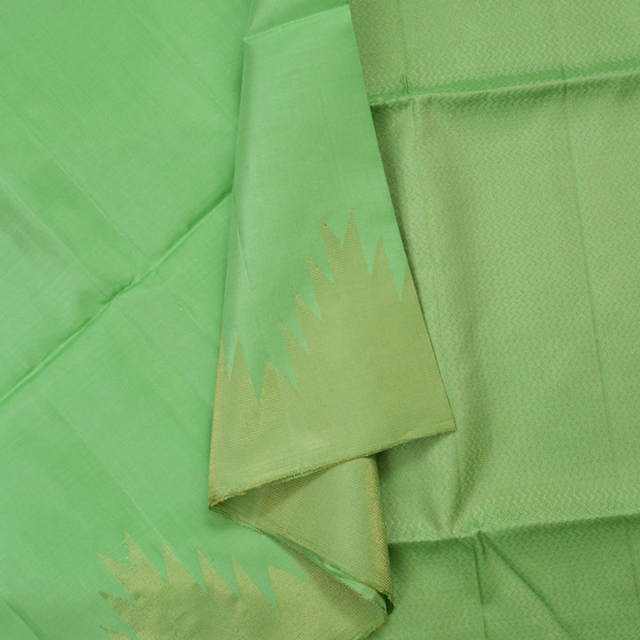 Hayagrivas Handloom Pista Green Kanjivaram Soft Silk Saree with Temple Border KBE1569K1-3