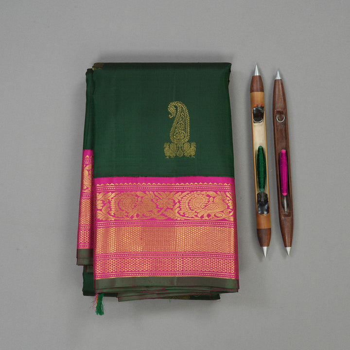 Hayagrivas Handloom Bottle Green Kanjivaram Silk Saree with Magenta Border KBE1582K3-2