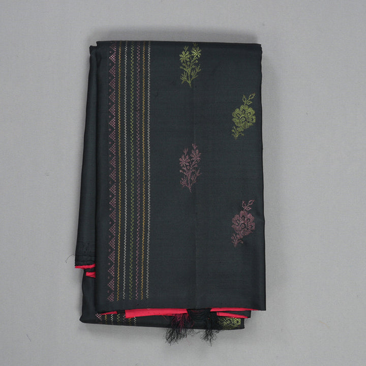 Hayagrivas Handloom Black Kanjivaram Silk Saree KBE1598K16-3