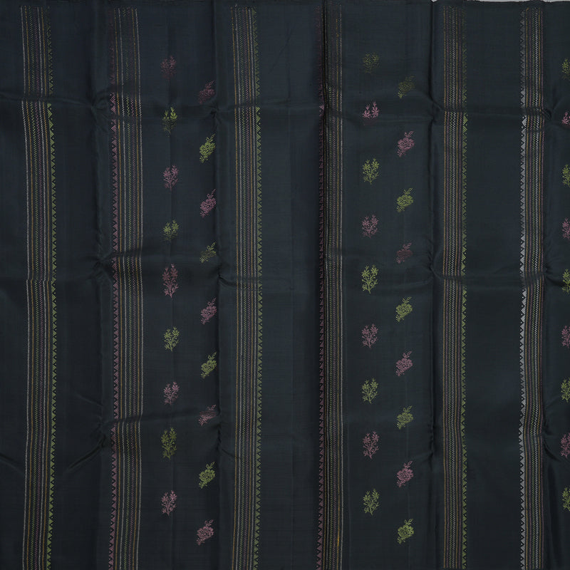 Hayagrivas Handloom Black Kanjivaram Silk Saree KBE1598K16-3