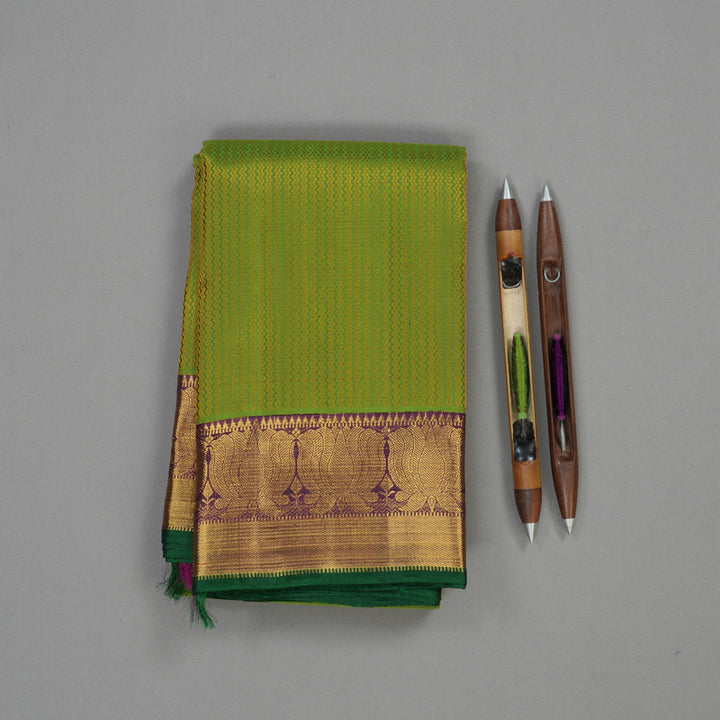 Hayagrivas Handloom Green Kanjivaram Silk Saree with Wine Purple border KBE1679K1-1