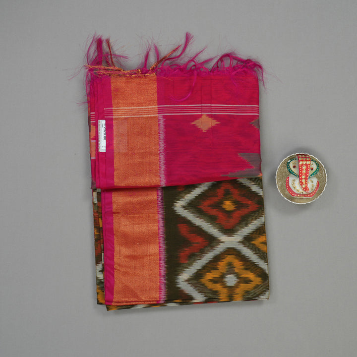 Hayagrivas Deep Mehandi Green Ikkat Silk Cotton Saree with Pink border KBE1722K5-3