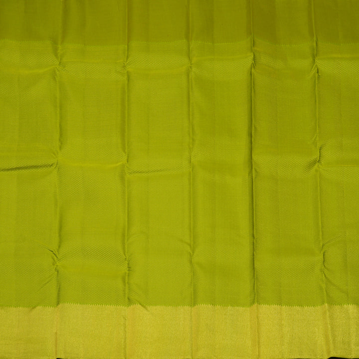 Hayagrivas Handloom Parrot Green Kanjivaram Silk Saree KBE1816L13-1