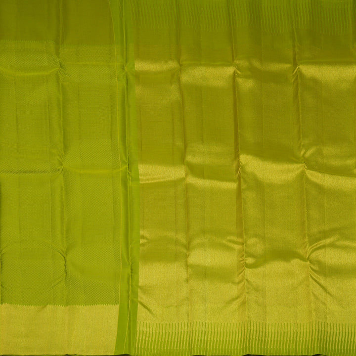 Hayagrivas Handloom Parrot Green Kanjivaram Silk Saree KBE1816L13-1