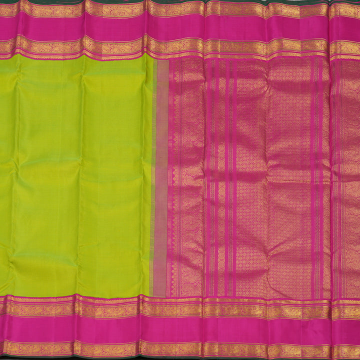Hayagrivas Handloom Parrot green Kanjivaram Silk Saree with Rani Pink Border KBE1856L2-3