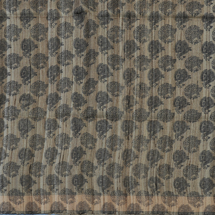 Hayagrivas Peacock Blue Pure Tussar Silk Saree KBE1881L1-3