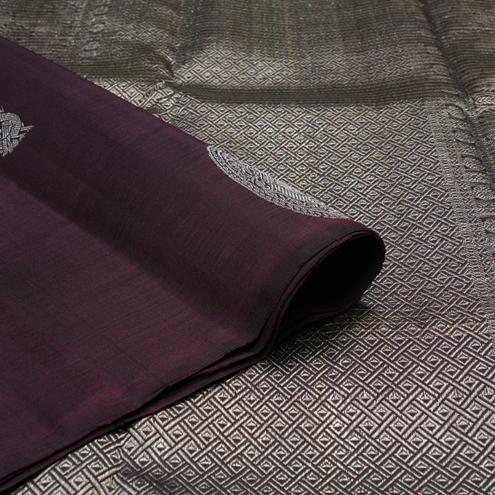 Hayagrivas Handloom Pure Kanjivaram Silk Saree in Intense Plum Purple KBE18D5-1