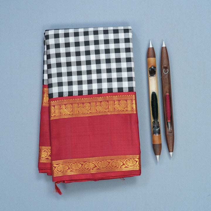 Hayagrivas Handloom Black &amp; White Checks Kanjivaram Silk Saree with Maroon Border KBE1945L7-2