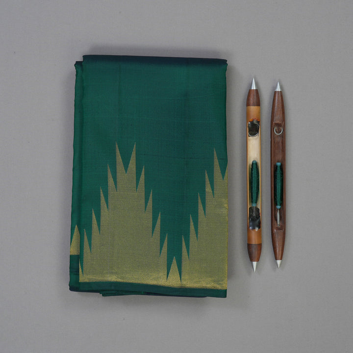 Hayagrivas Peacock Green Pure Kanjivaram Silk Saree KBE2002L1-1