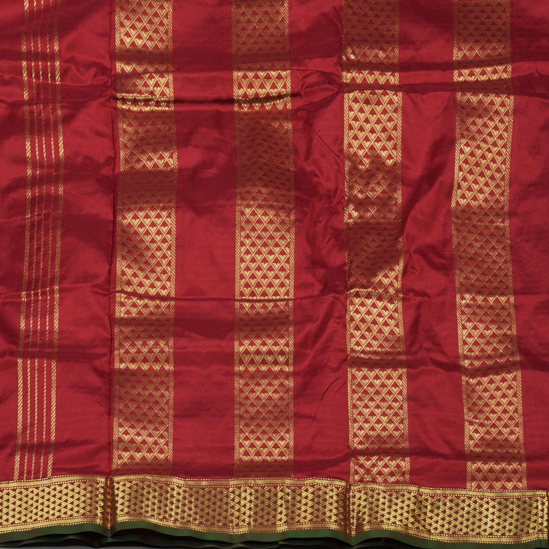 Hayagrivas Maroon Handloom Kanjivaram Ten Yards Silk Saree KBE209D1-3