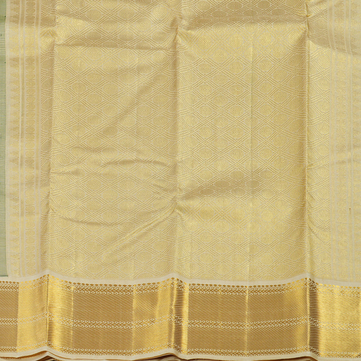 Hayagrivas Handloom Pure Kanjivaram Silk Saree in Jewel-toned Dark Green KBE211D5-1