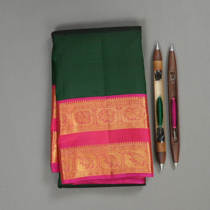Hayagrivas Handloom Bottle Green Kanjivaram Silk Saree with Pink Border KBE2128A2-3
