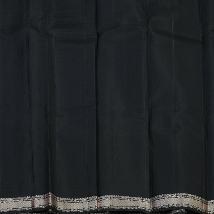 Hayagrivas Handloom Silver Grey Kanjivaram Silk Saree KBE2148A1-1