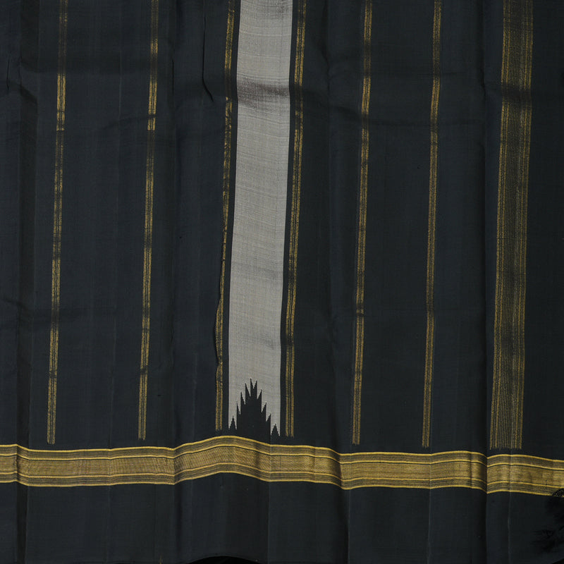 Hayagrivas Handloom Cream Kanjivaram Silk Saree with Black Border KBE2148A8-4