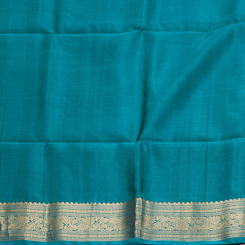 Hayagrivas Cream Handloom Ikkat Soft Silk Saree KBE2150A2-9