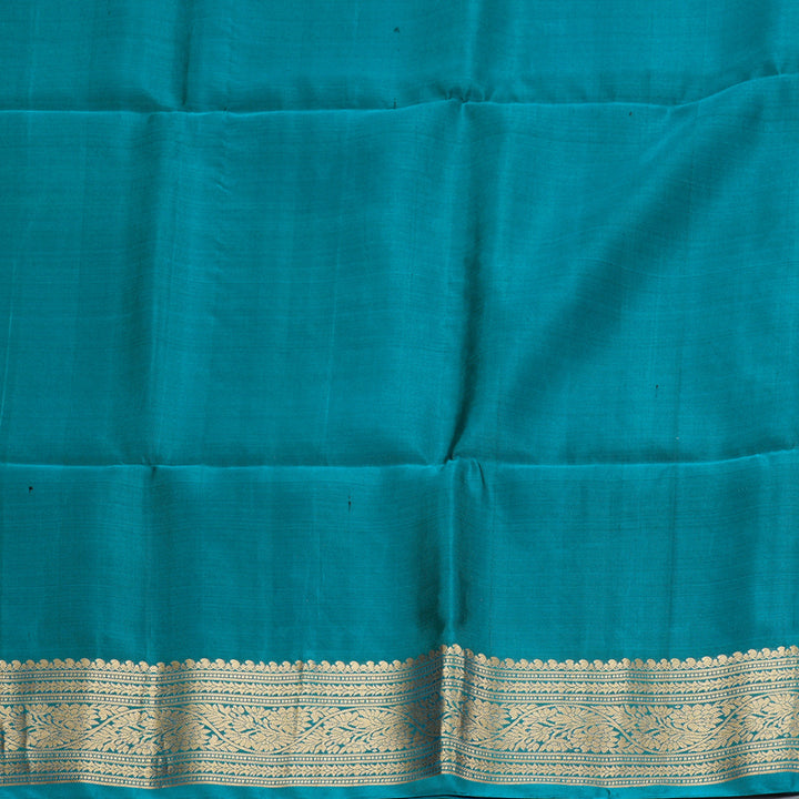 Hayagrivas Cream Handloom Ikkat Soft Silk Saree KBE2150A2-9